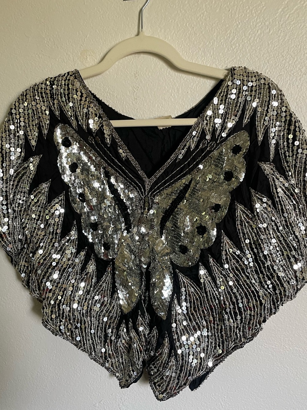VTG 100% PURE SILK SEQUIN BUTTERFLY CAPELET TOP
